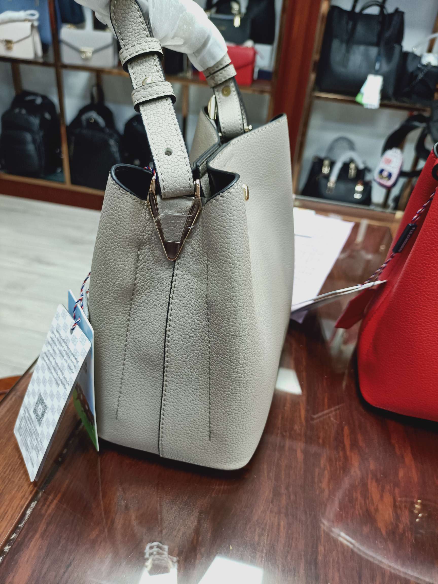 British Paul genuine leather crossbody women's bag Item Picture