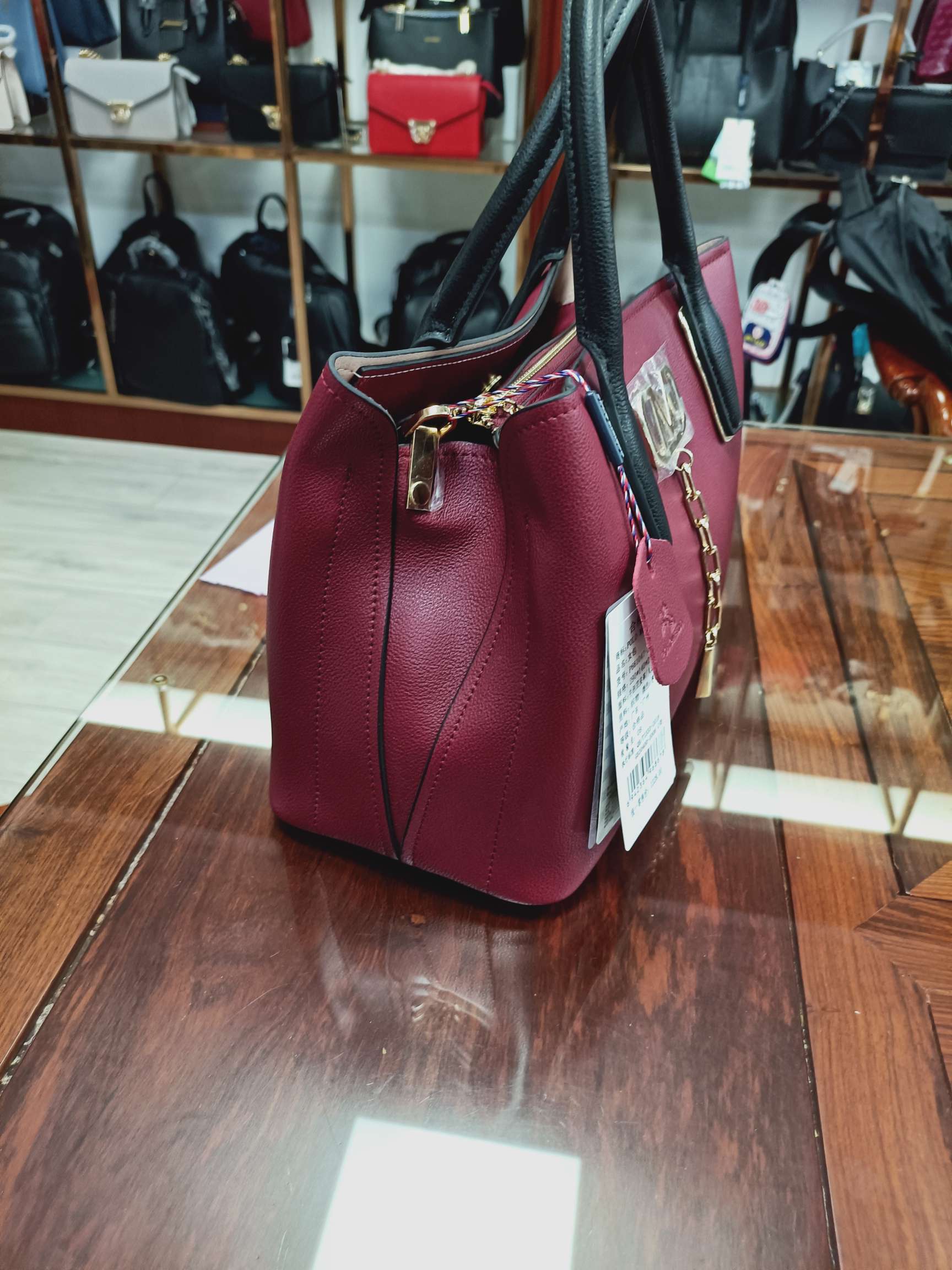 British Paul genuine leather women's bag P661047-2B Item Picture