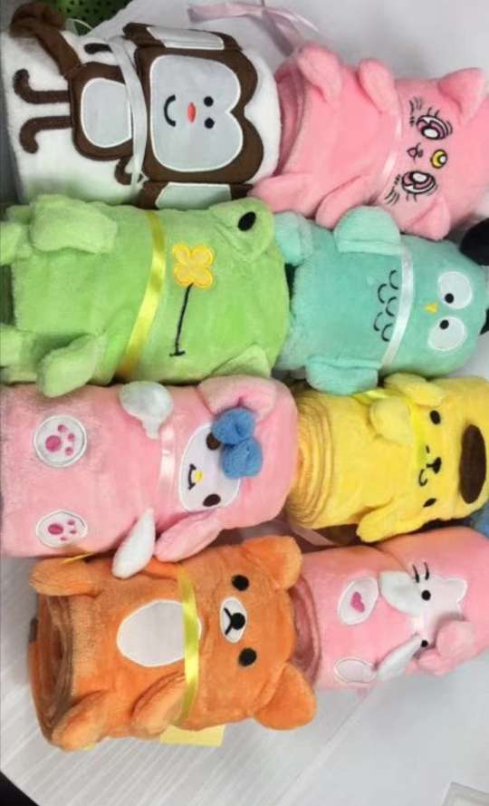 婴幼儿卡通动动毛毯产品图
