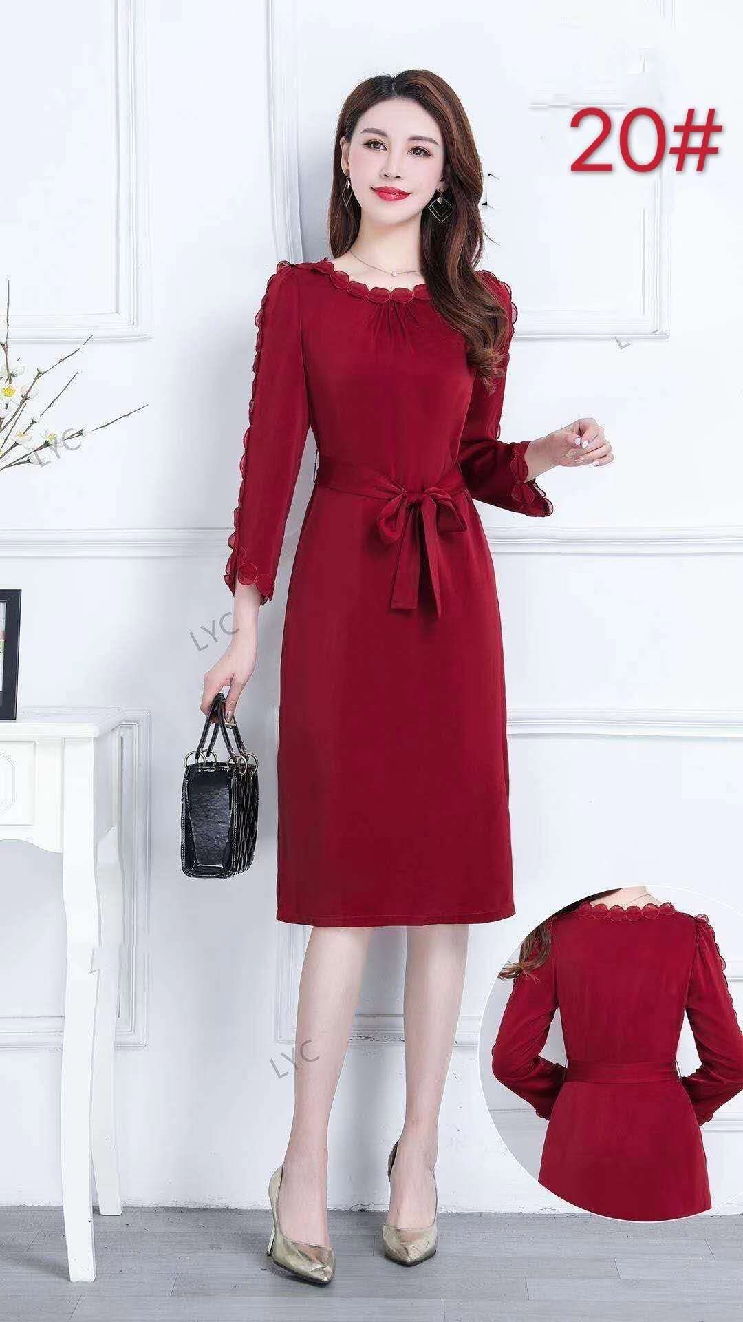 Autumn Walle satin dress with long sleeves thumbnail