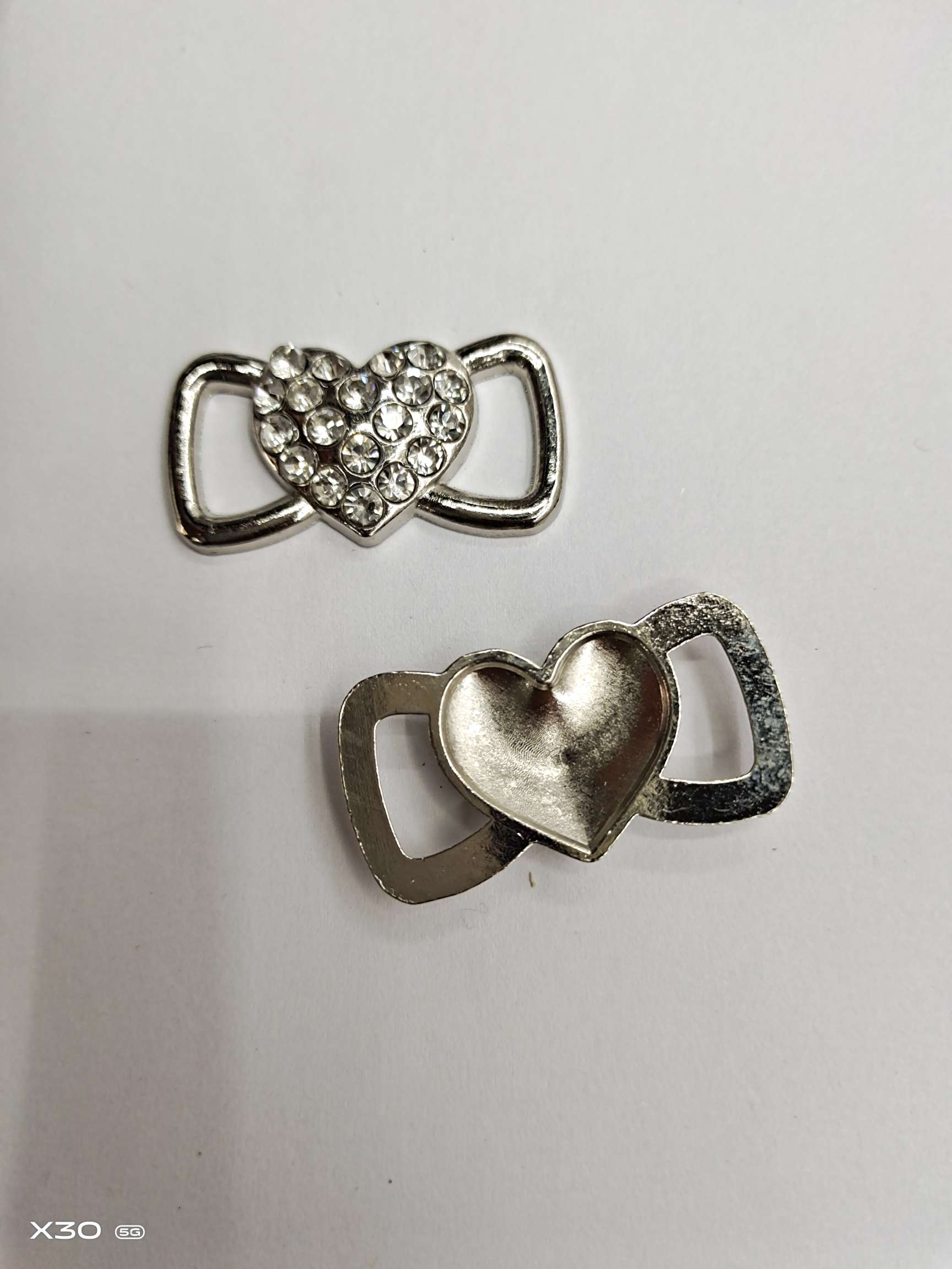 骨头爱心细节图