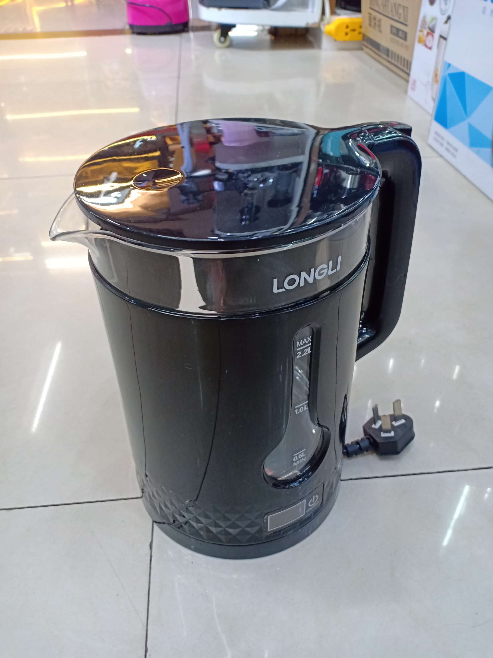 Foreign trade electric kettle, glass electric kettle, one-piece formed inner pot boiling kettle Application Scenario