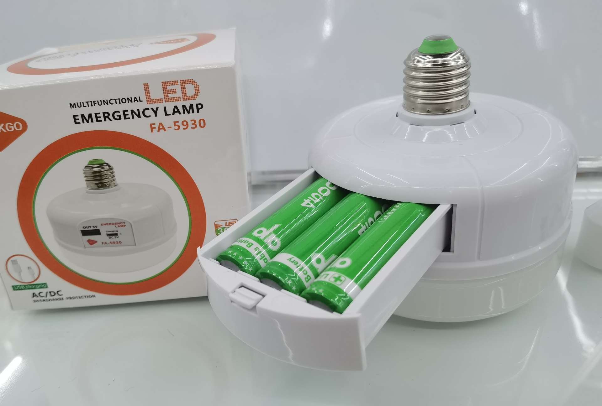 Emergency charging bulb Application Scenario