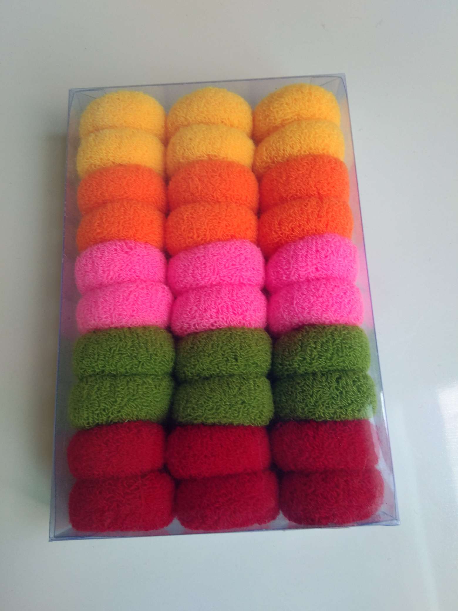 彩色系小号毛球