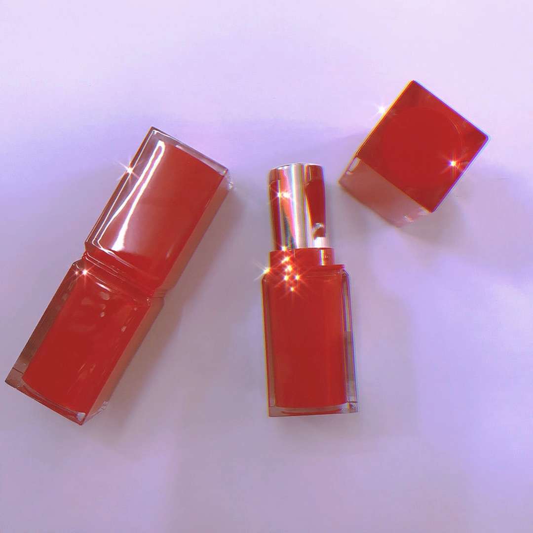 New web Red lipstick lipstick tube magnet rubber paint set with diamonds undefined