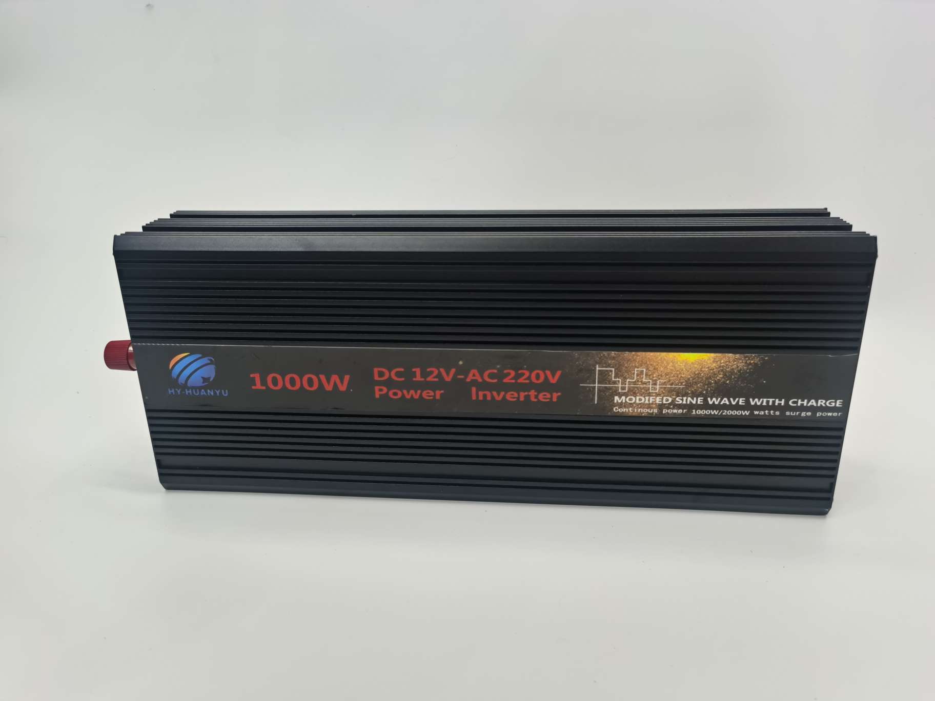 黑色修正波逆变器带充电500w-5000w