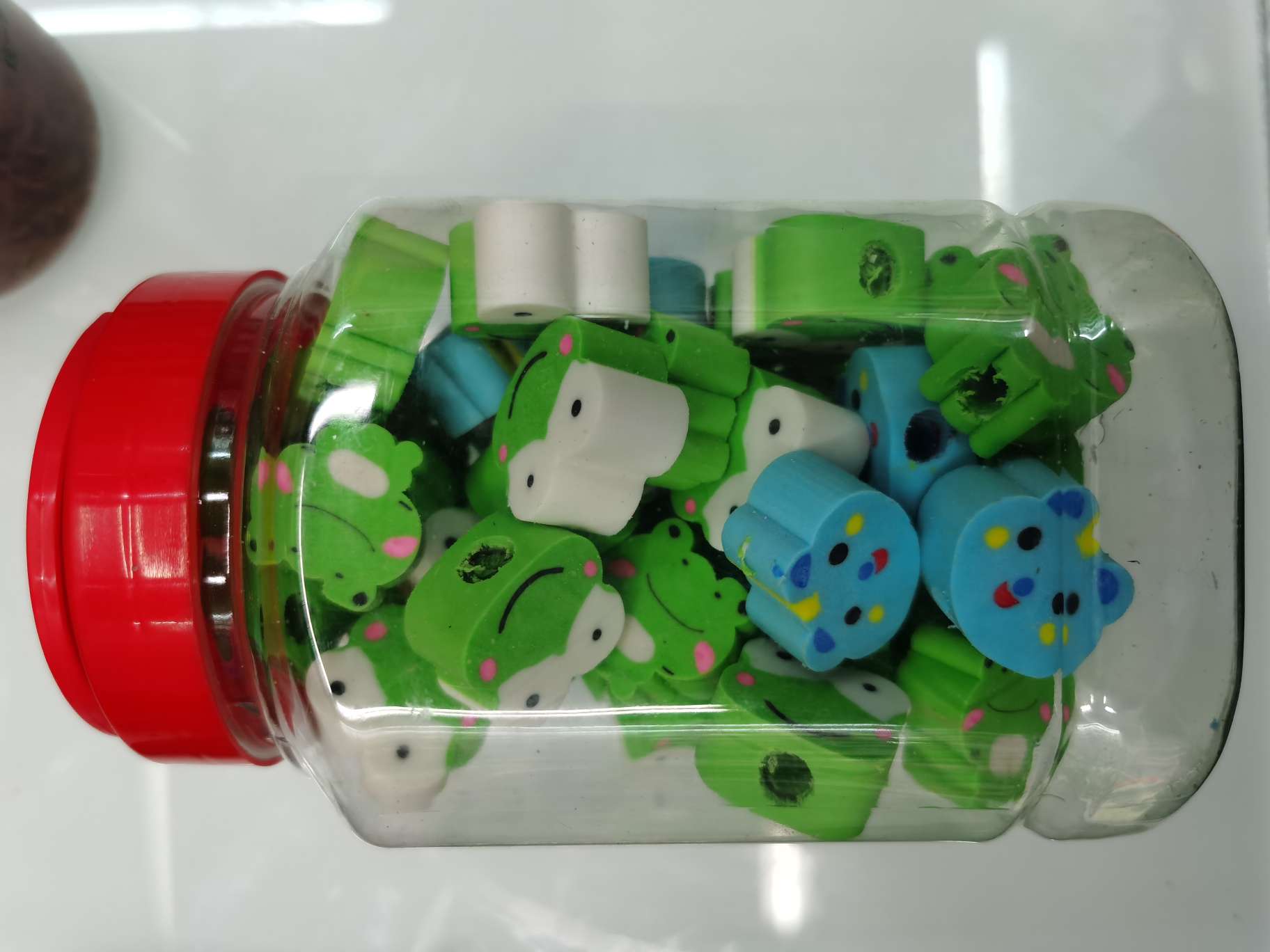 Animal cartoon frog-shaped eraser
