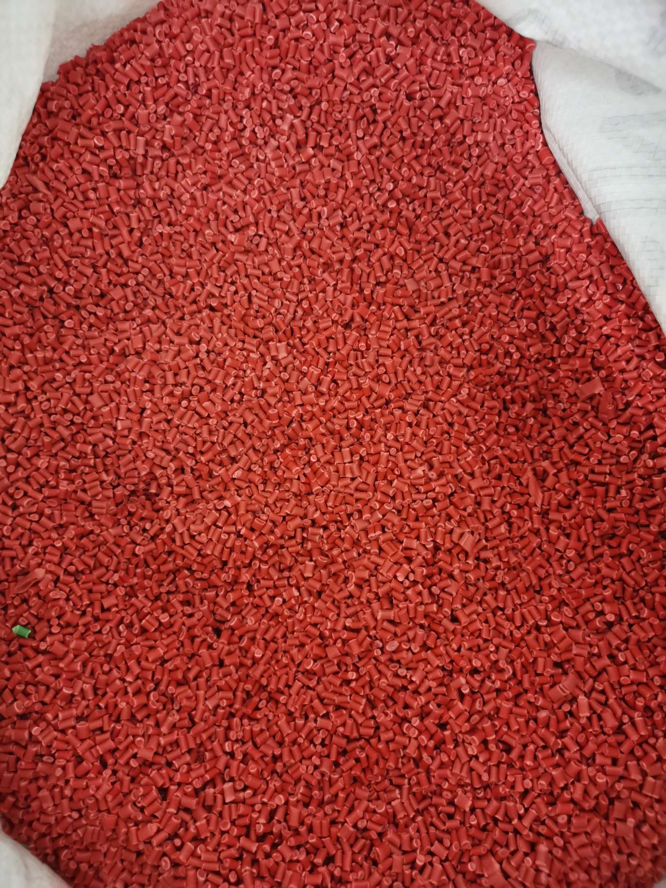 Red granular propylene