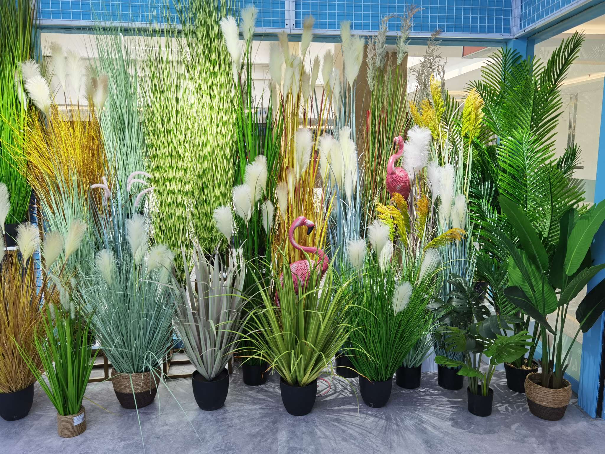 Artificial reed, onion grass, potted plants, bonsai, wedding decorations, window display decorations, ornaments Application Scenario