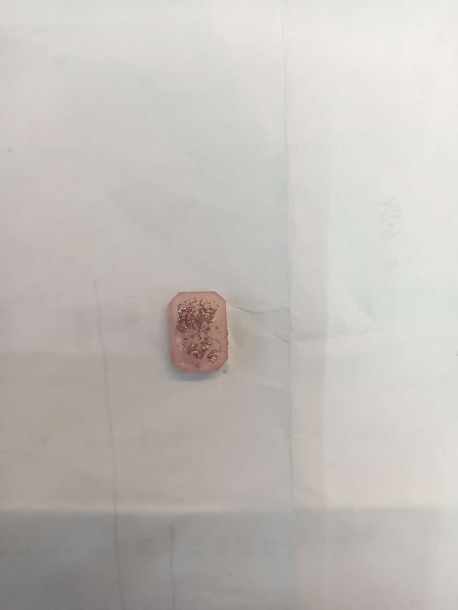 Resin Gold Foil Rectangular Fitting Application Scenario