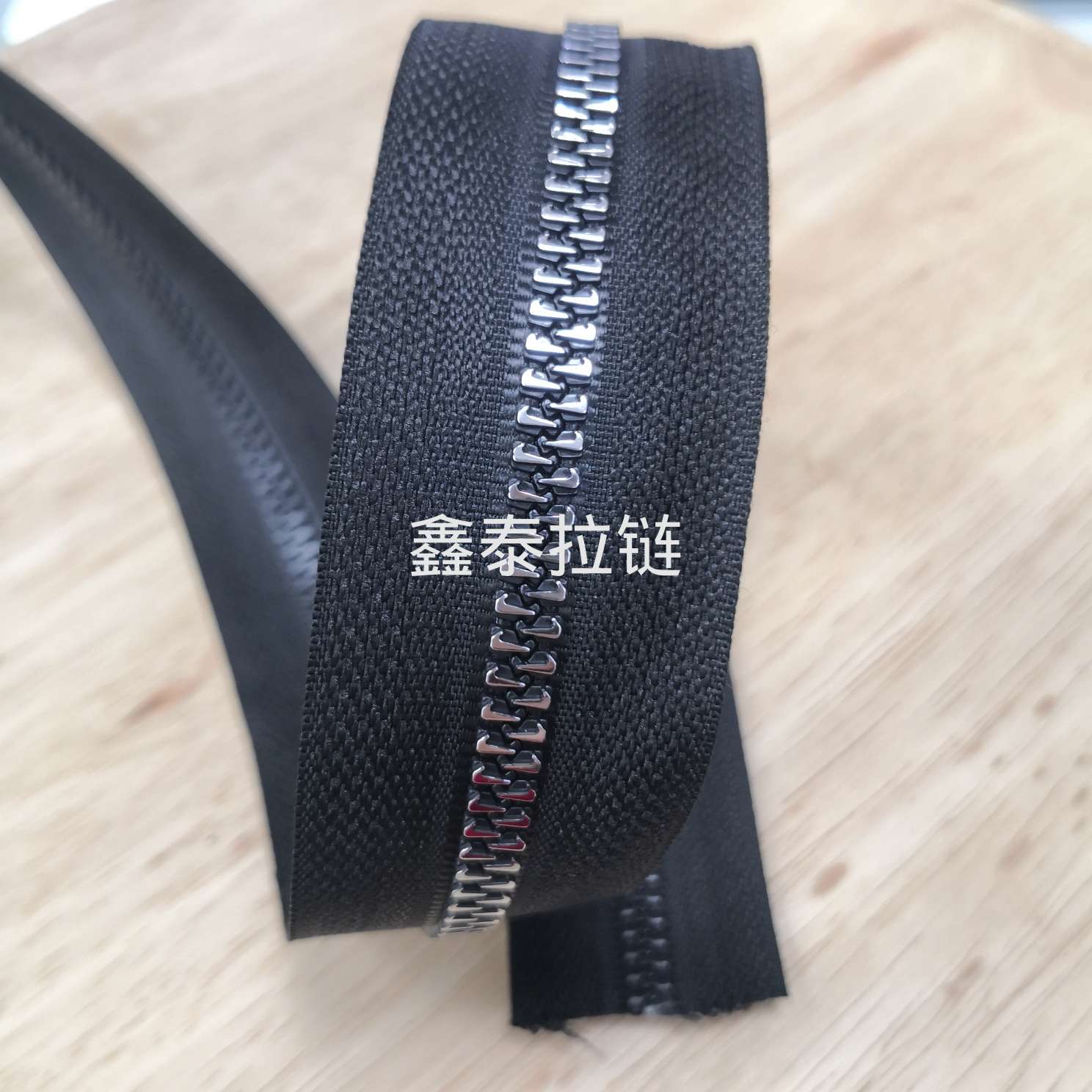 5号树脂拉链钩形牙码装