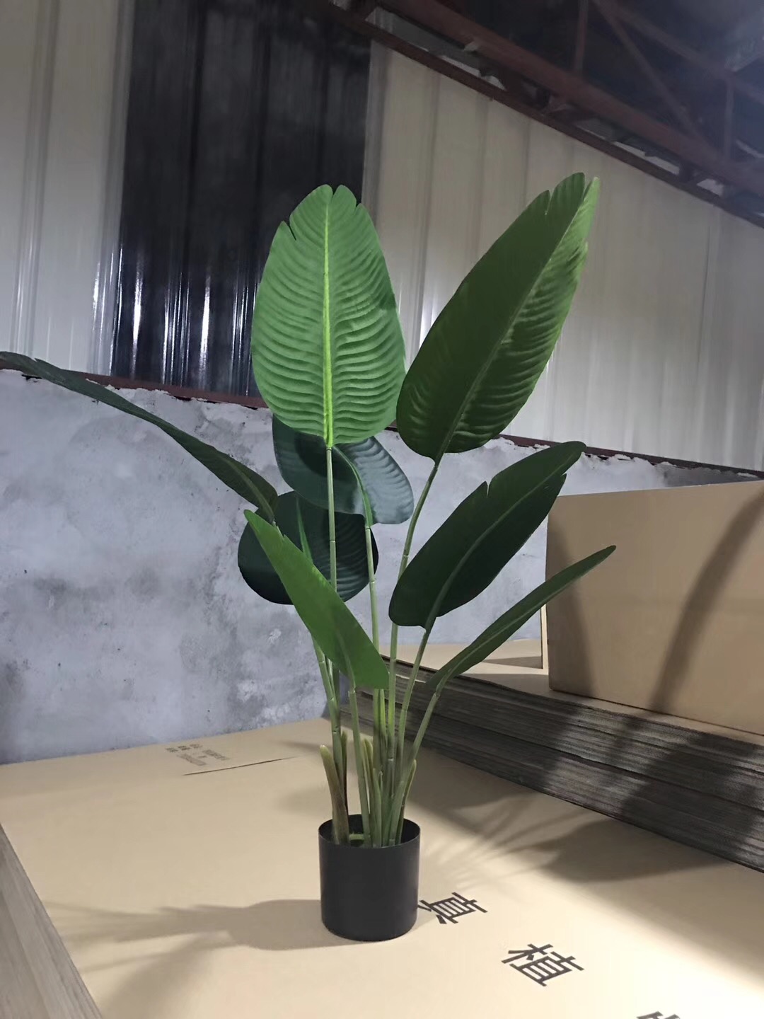 Popular online bestsellers: realistic canna lilies, traveler's lilies, turtle-back leaves, large plant potted plants, bonsai, shopping mall window display, and big tree ornaments undefined