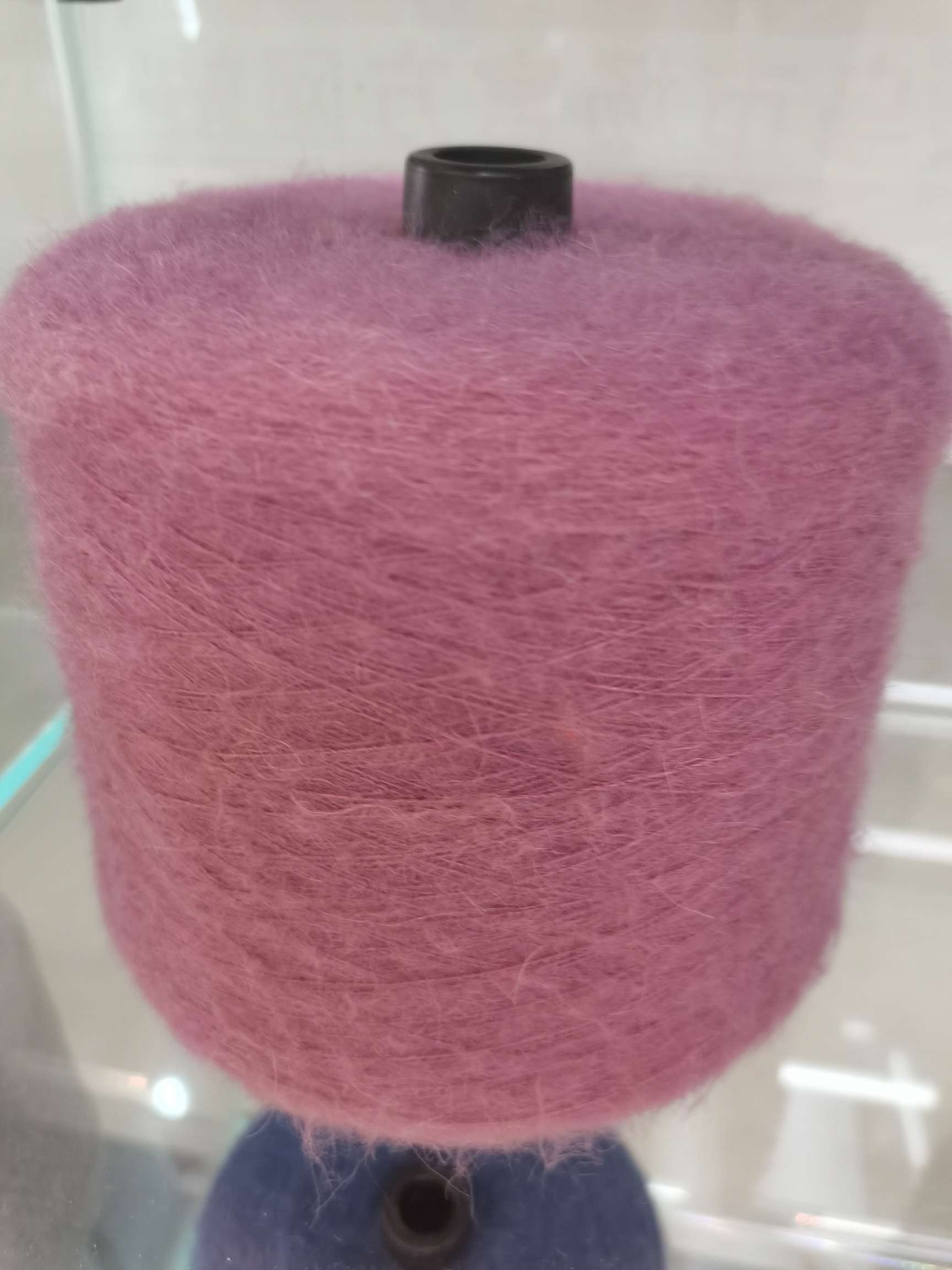 14 White Yarn details Picture