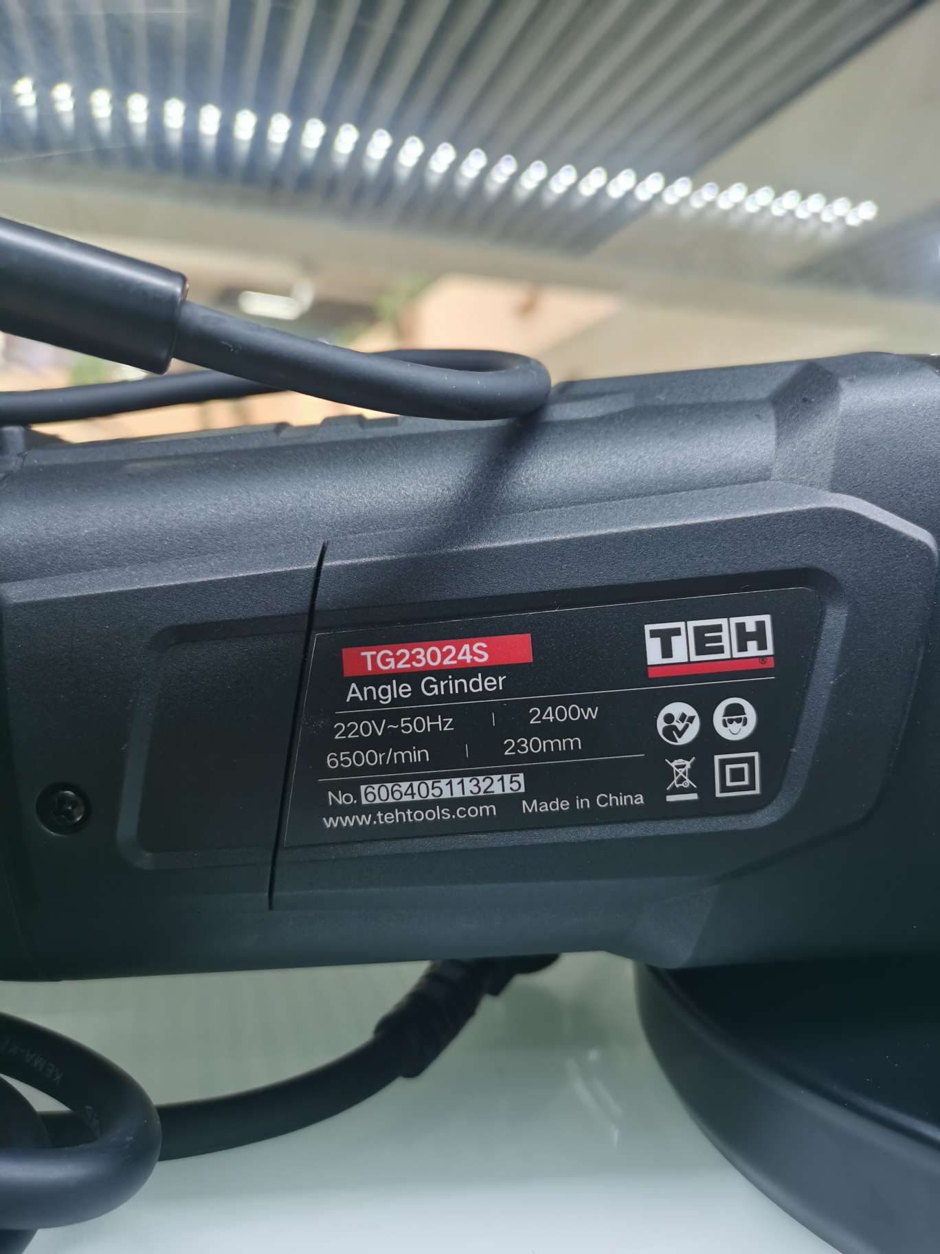 Teh Angle Grinder 230Mm 2400W Soft Start角磨Tg23024s details Picture