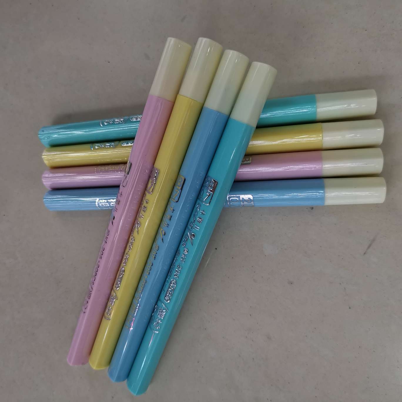 رصاص راتنج عالي الجودة، قلم قلم مثلث Item Picture