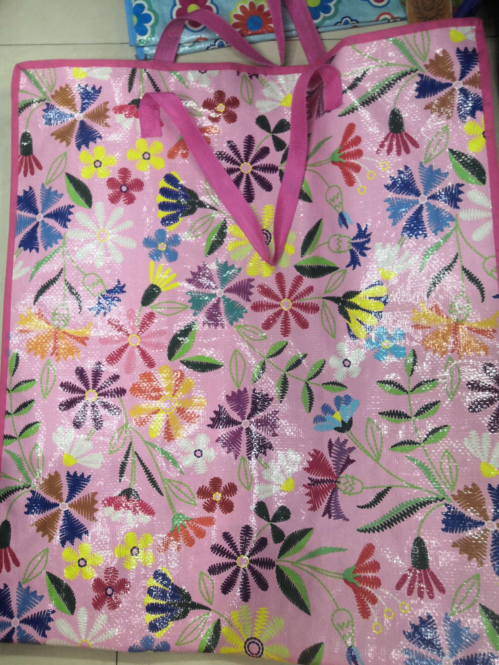 Tropical style woven bags