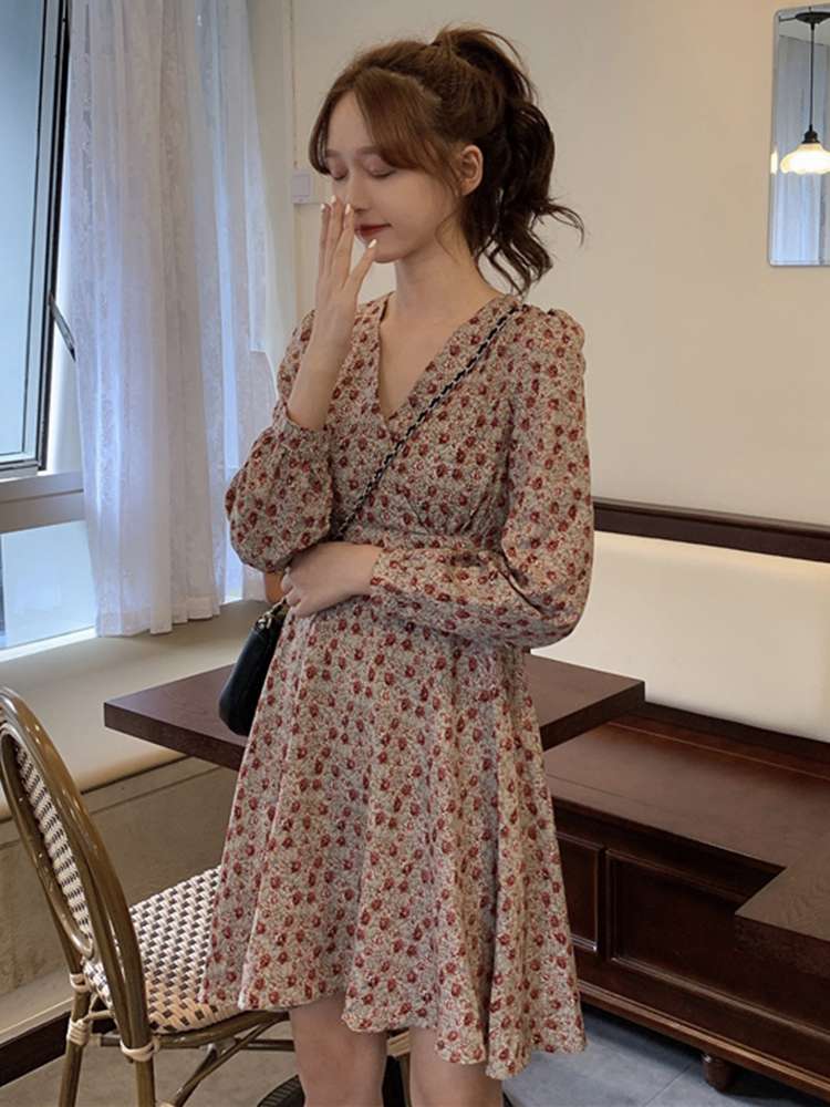 Plus-size French retro waist-cinching V-neck floral print dress for spring 2020, a slimming dress for petite fairies Specification image