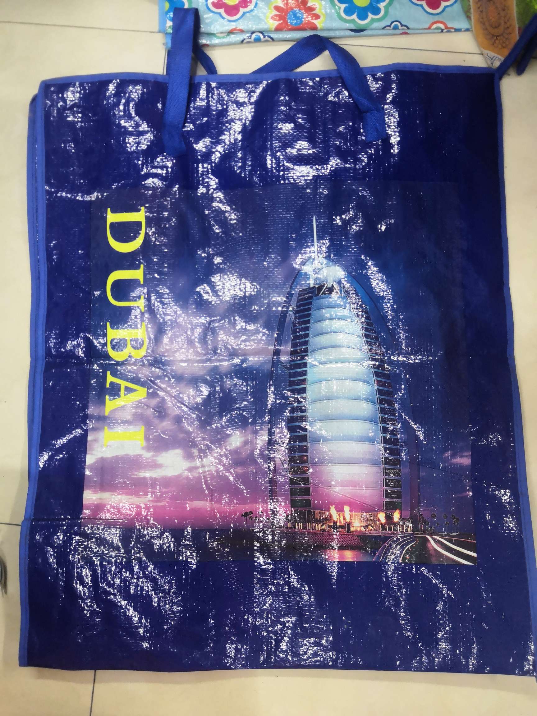 Dubai woven bag