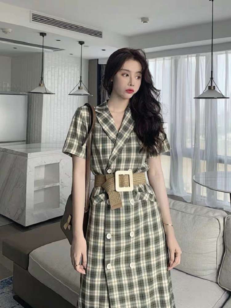 French retro long checkered cinched-waist dress for women, 2020 new summer style, cold design sense, orange dress details Picture