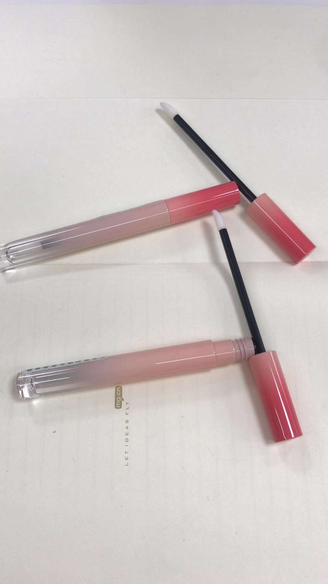 2020 new style lip gloss tube undefined