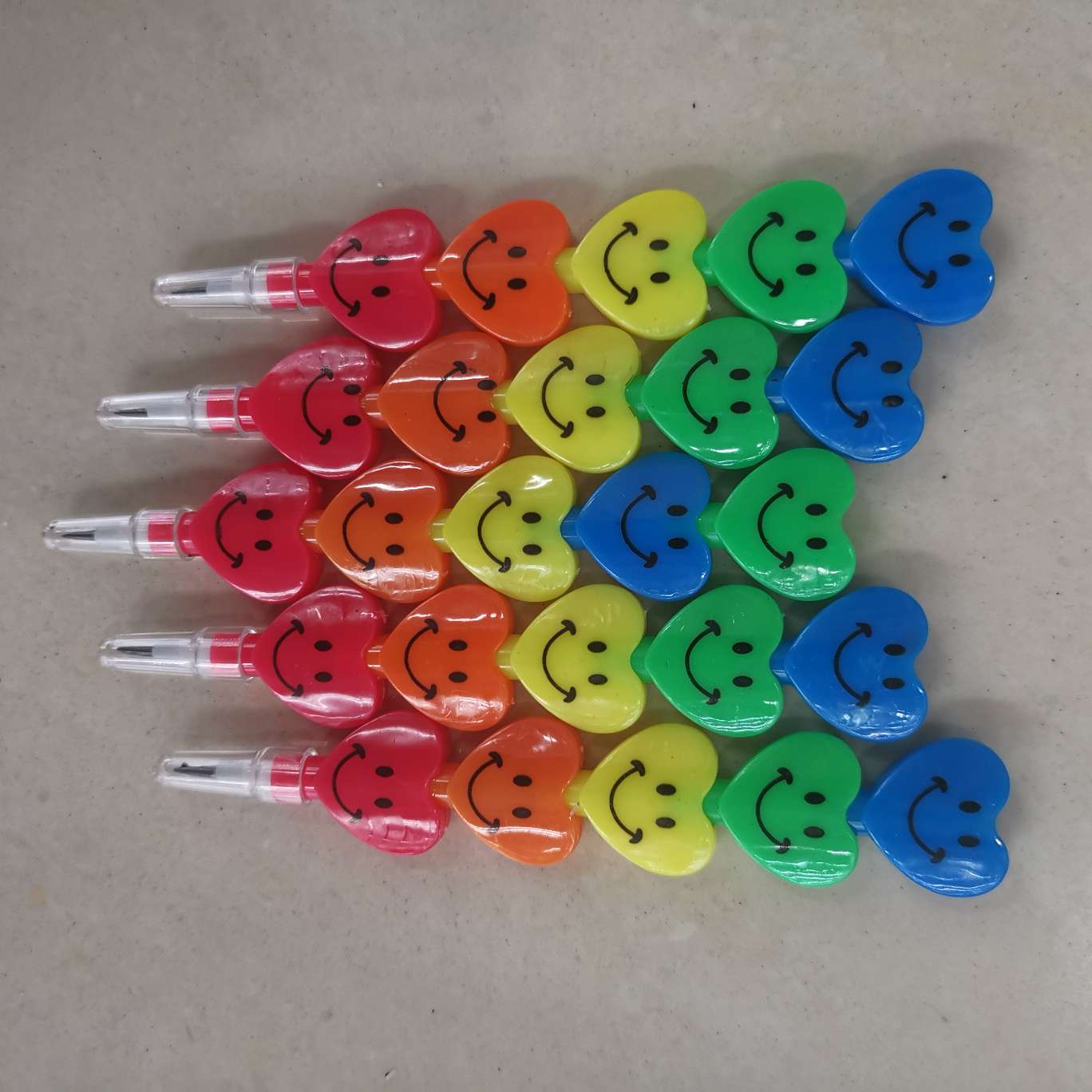 Bullet pen, heart-shaped pen Application Scenario