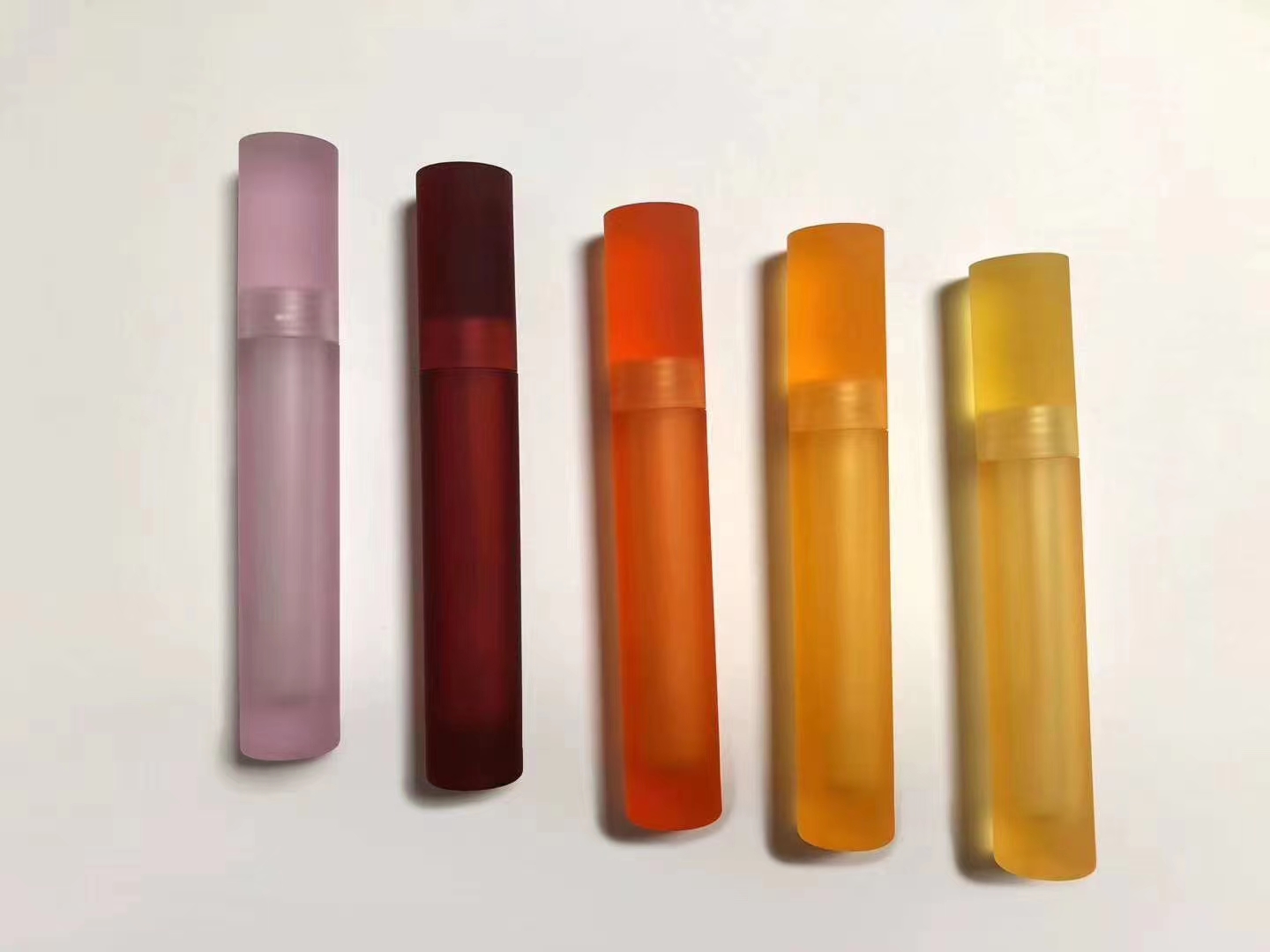The new lip gloss tube and lip glaze are of high quality and elegant, and can be customized with LOGO craftsmanship undefined