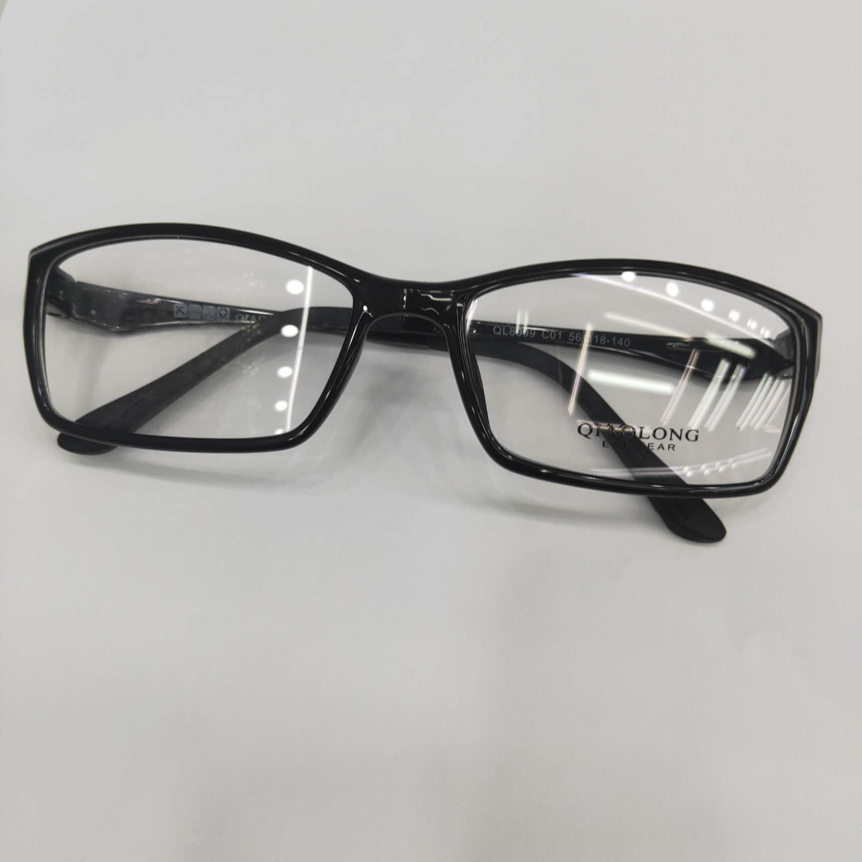 Plastic-steel optical frame