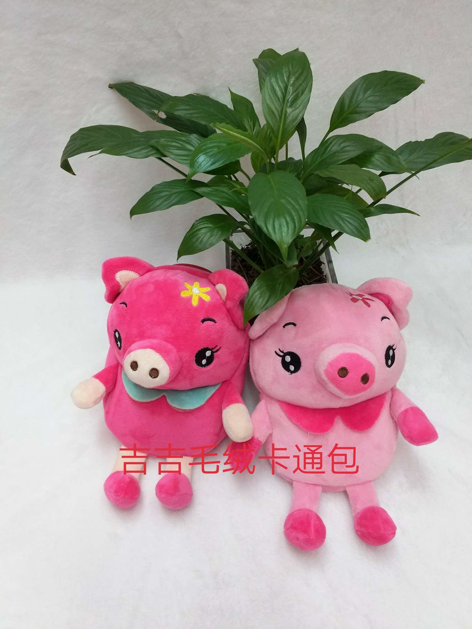 毛绒卡通挎包，零钱包细节图