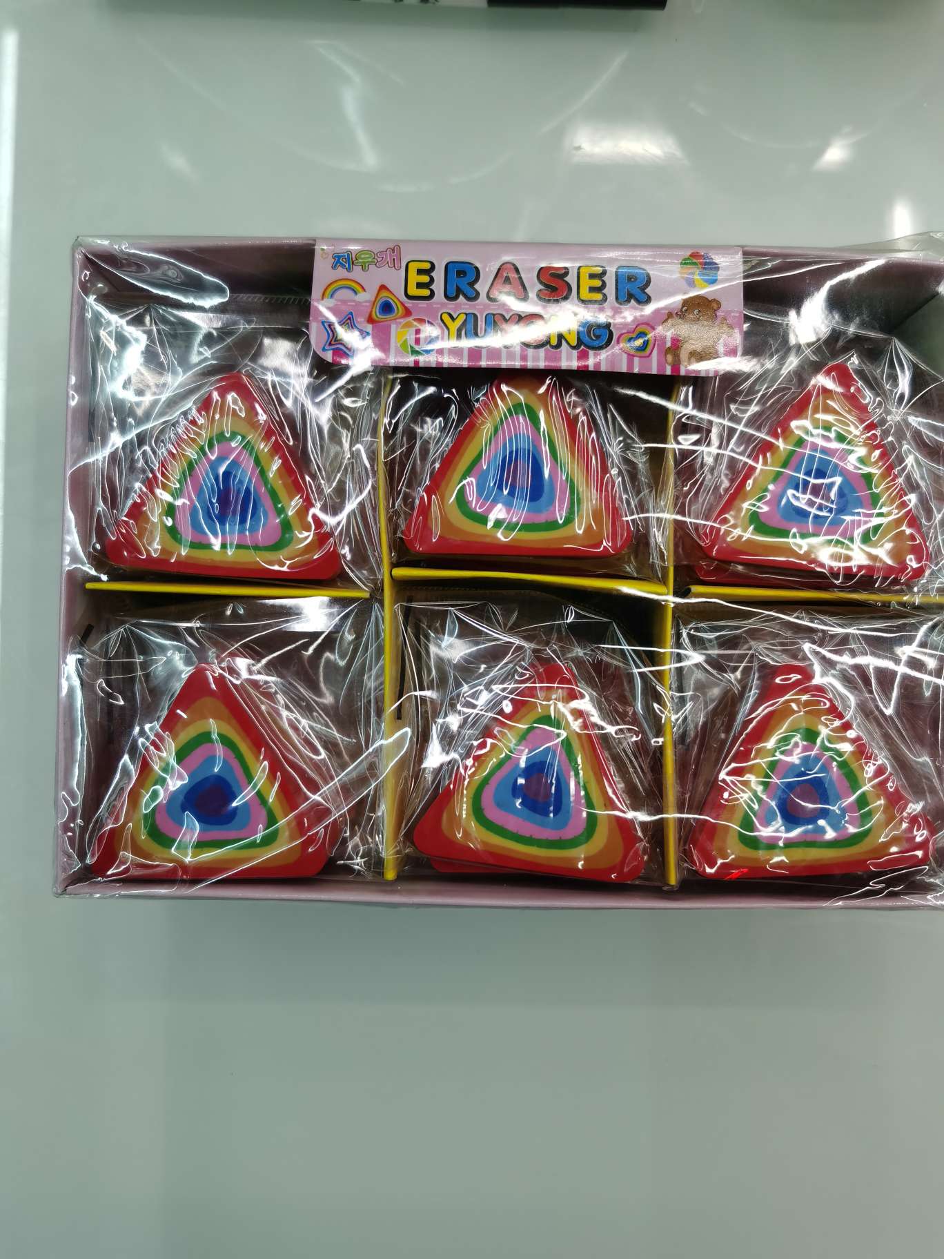 New 010 triangular multi-color eraser details Picture