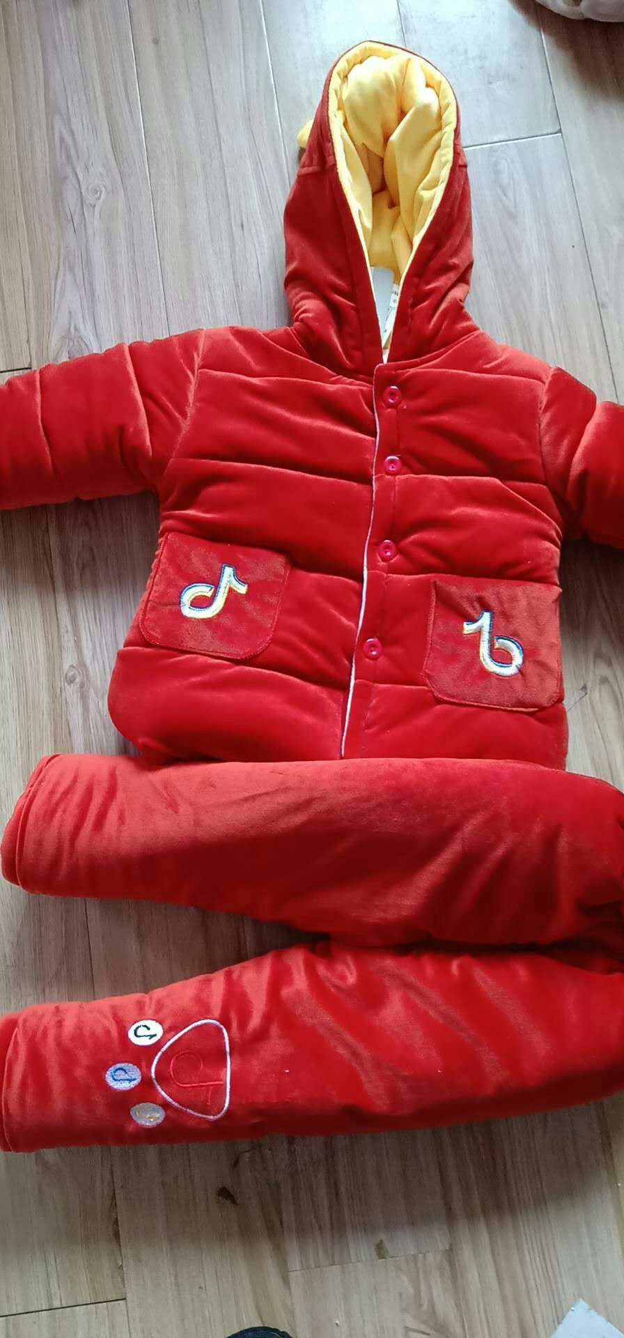 Red cotton suit set note printing thumbnail
