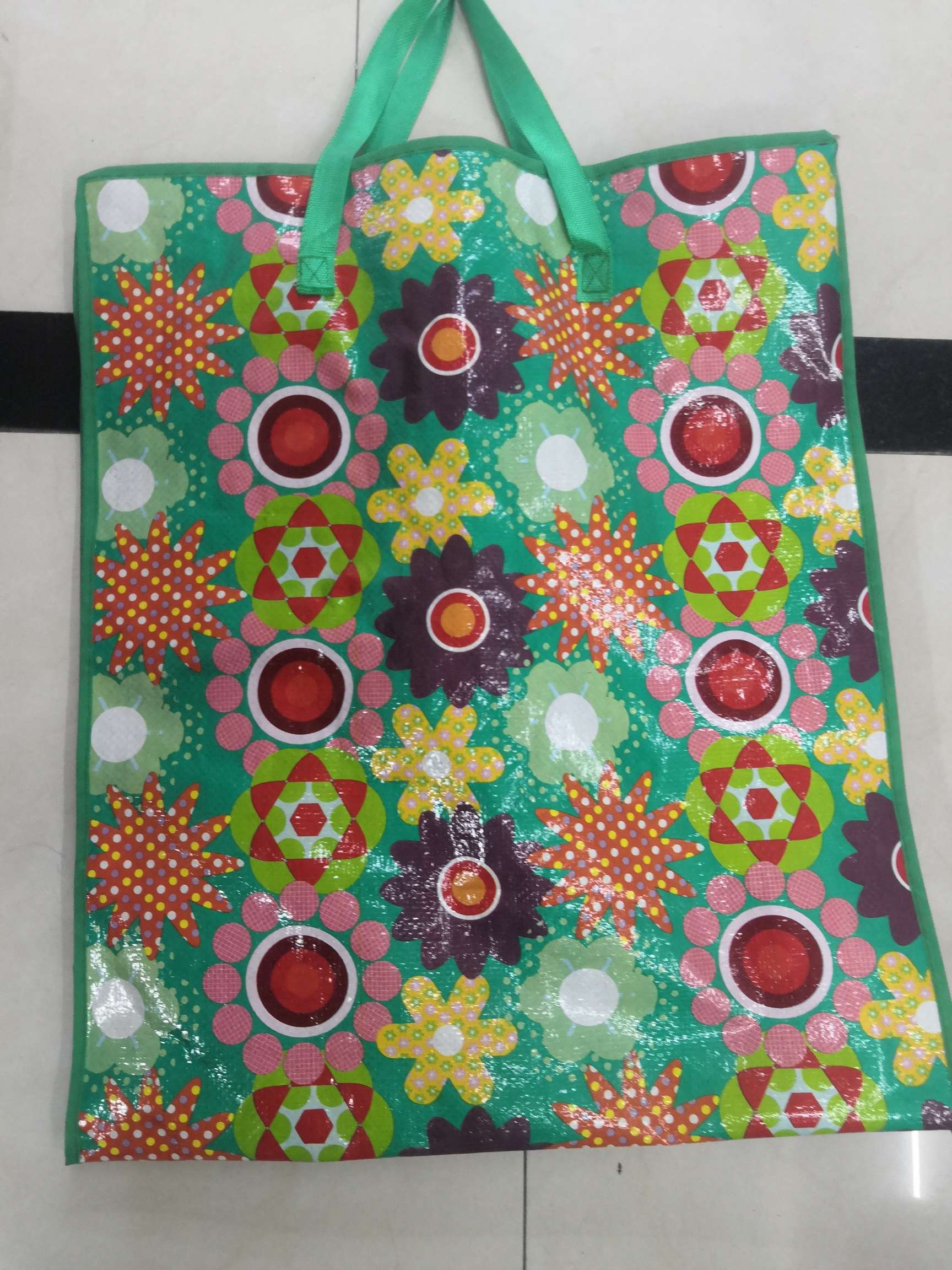 Green color picture woven bag