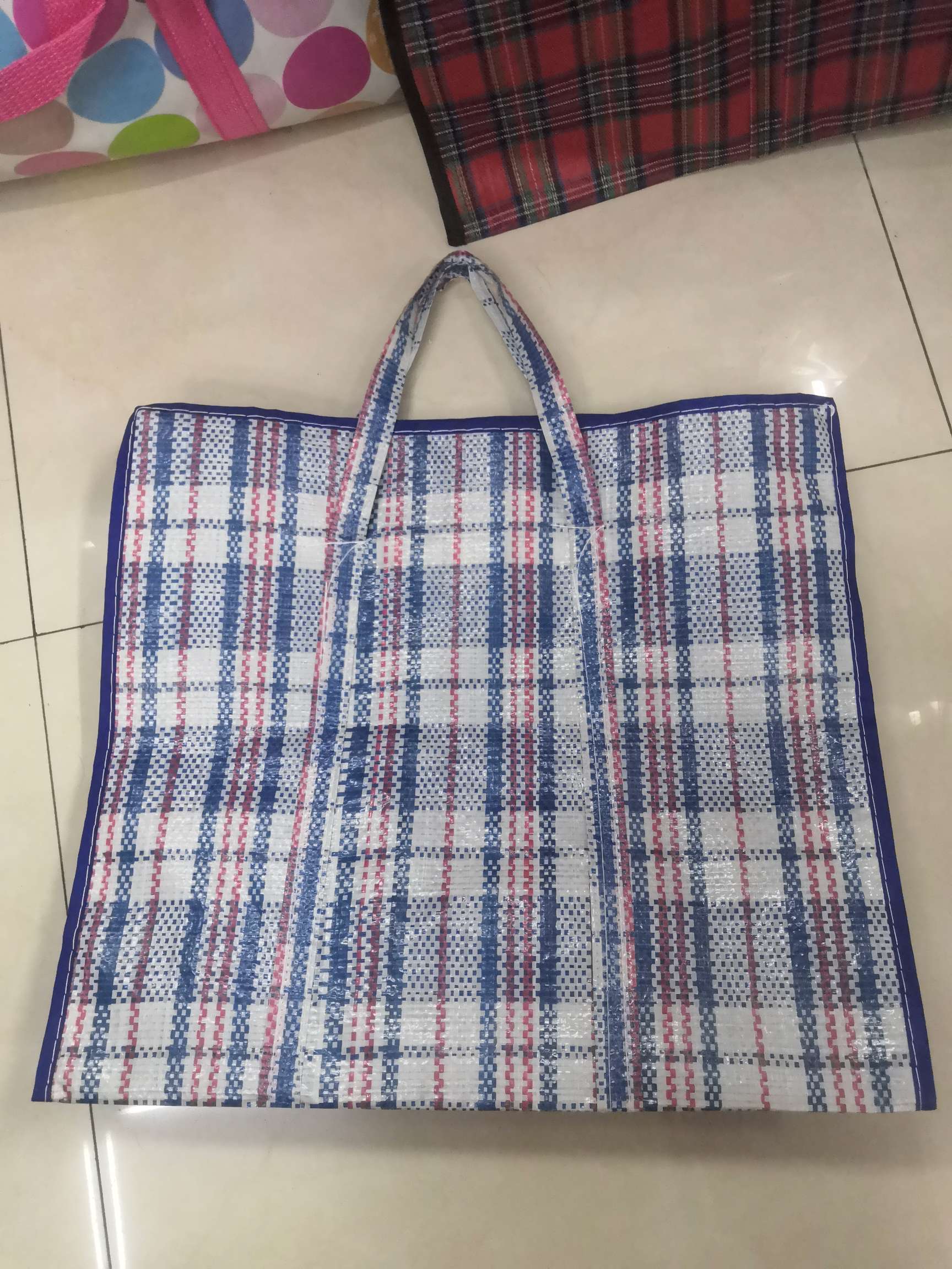 Checkered woven bag