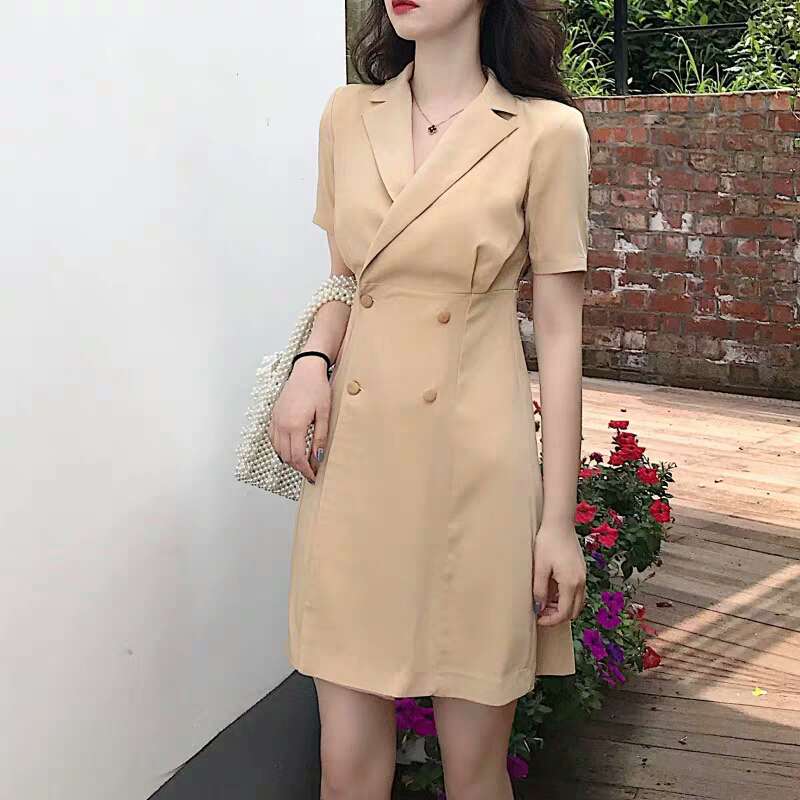 French Hepburn light mature style, petite professional dress, elegant goddess style, fashionable ol suit dress, children's summer details Picture
