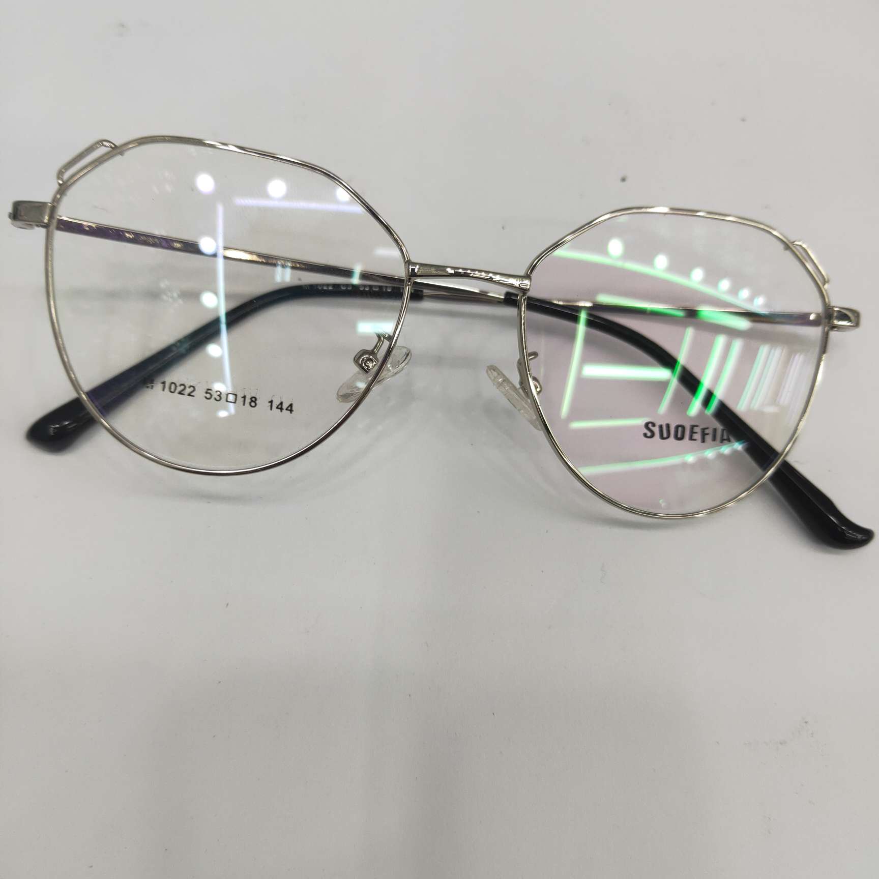 Retro optical frame