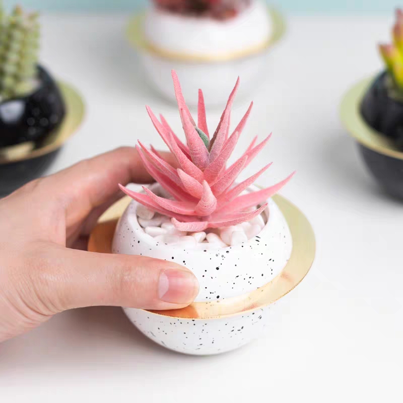 陶瓷工艺品实物图