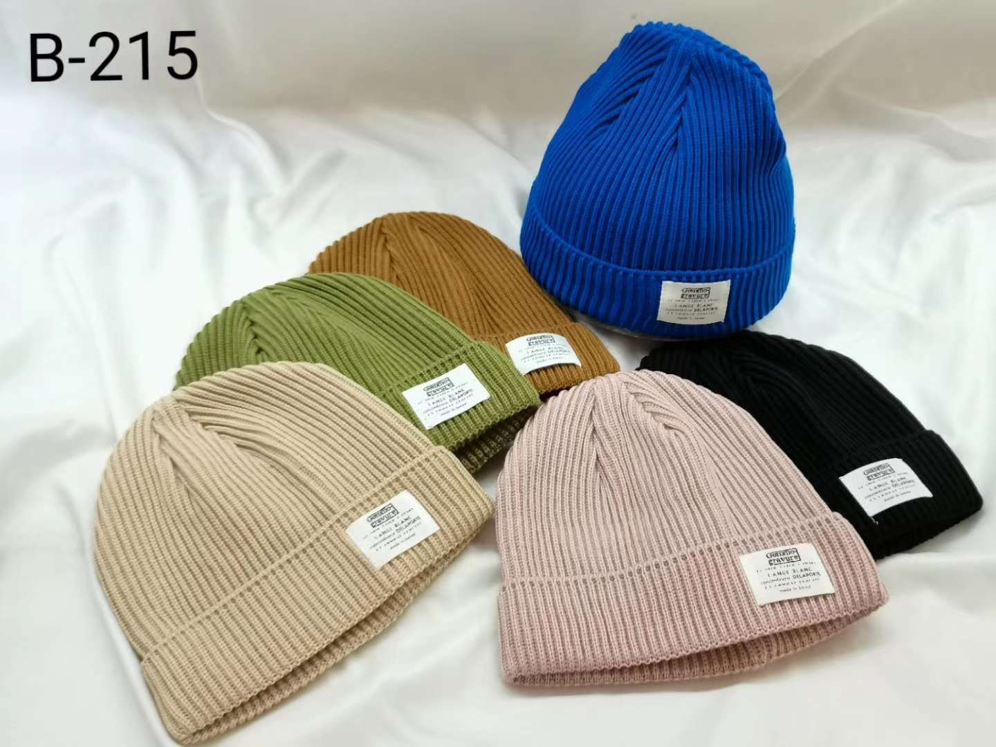 South Korea autumn winter day thick stick cloth alphabet knitted hat wool hat Korean version versatile warm hat tide men and women winter thumbnail