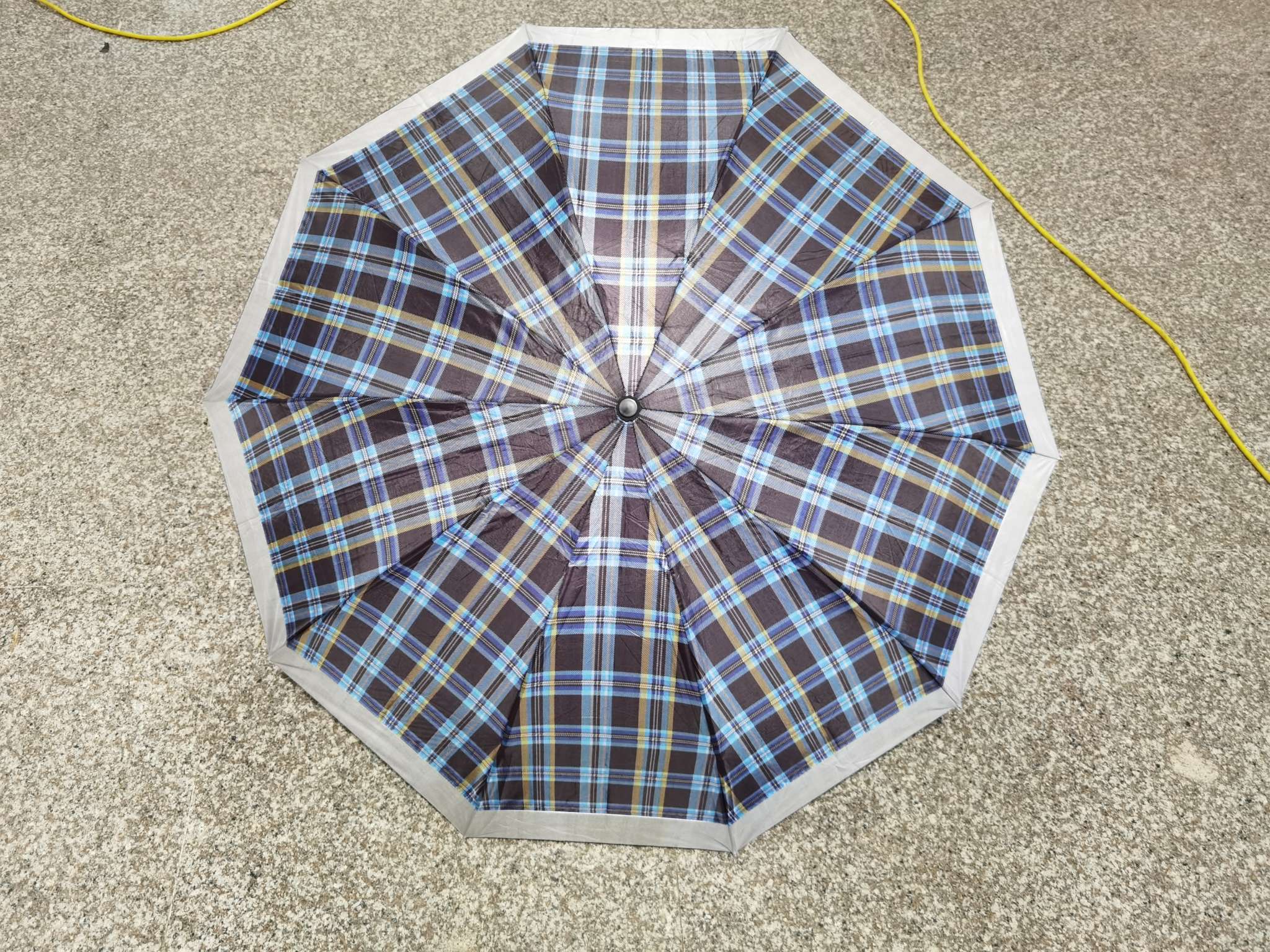70#10K checkered silver adhesive edge sunshade umbrella, folding umbrella for both weather and rain, men's business details Picture