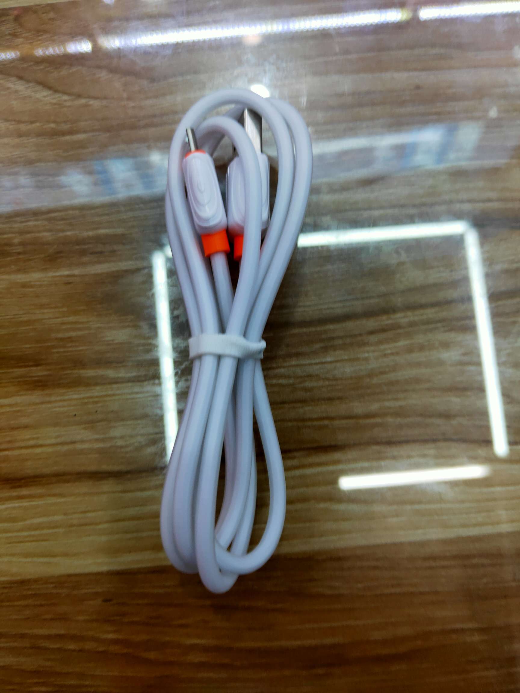 White data cable, orange