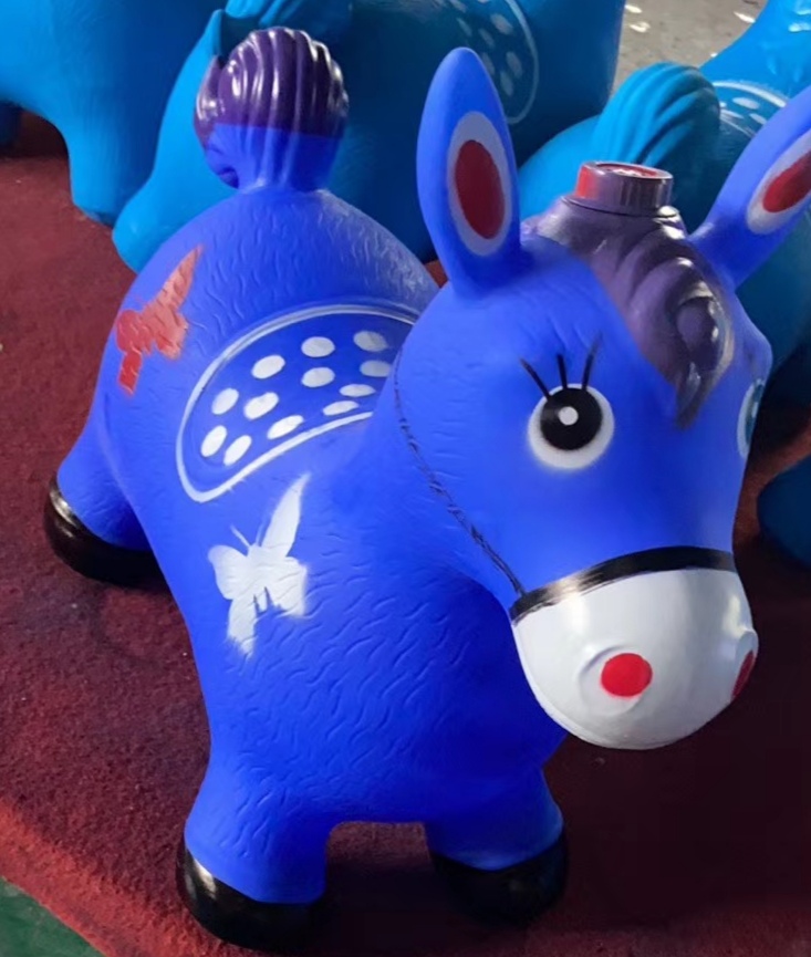 Large animals (horses