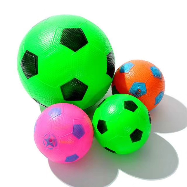 Multiple size plastic balls