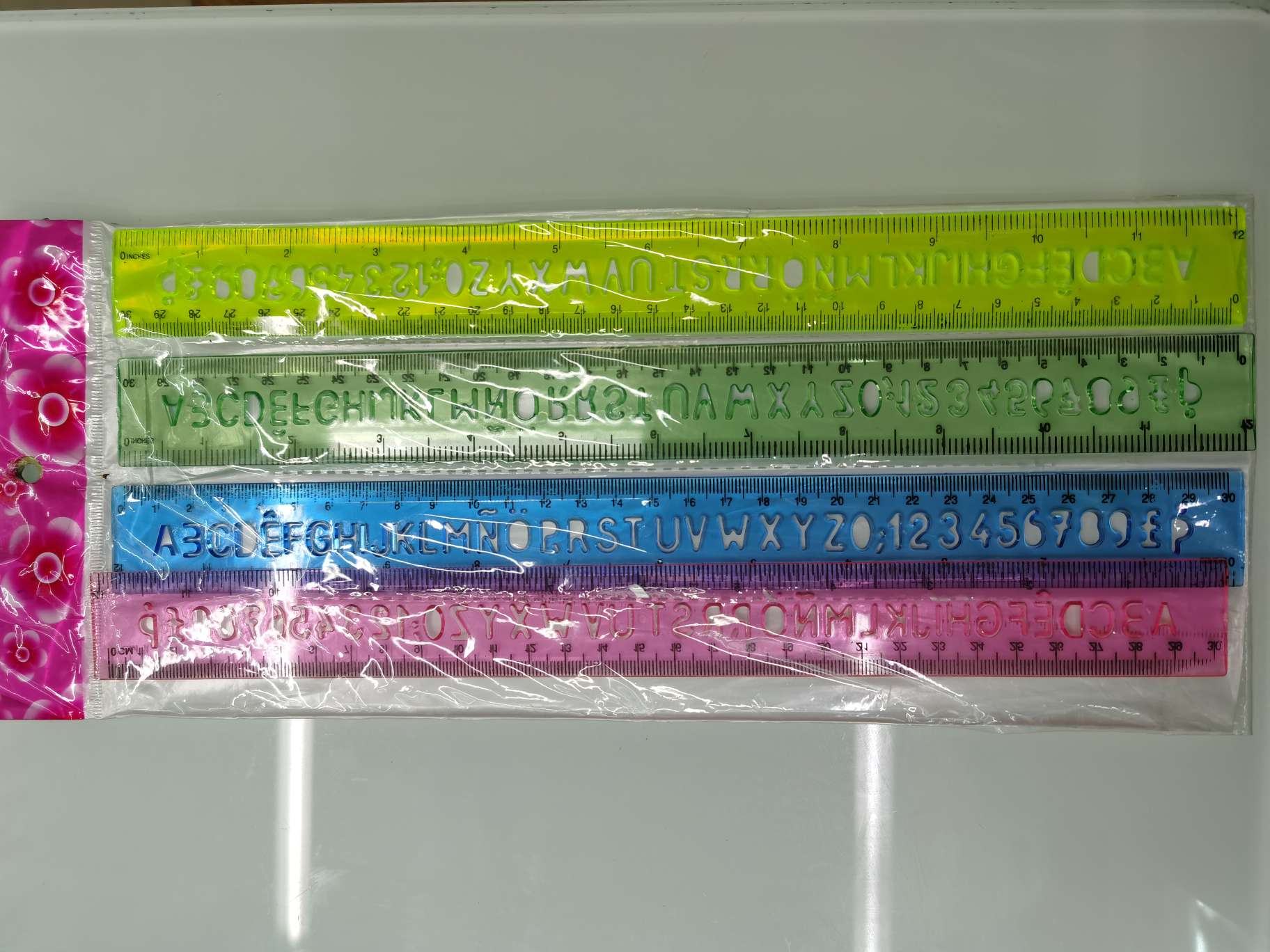 A 30Cm ruler for English letters