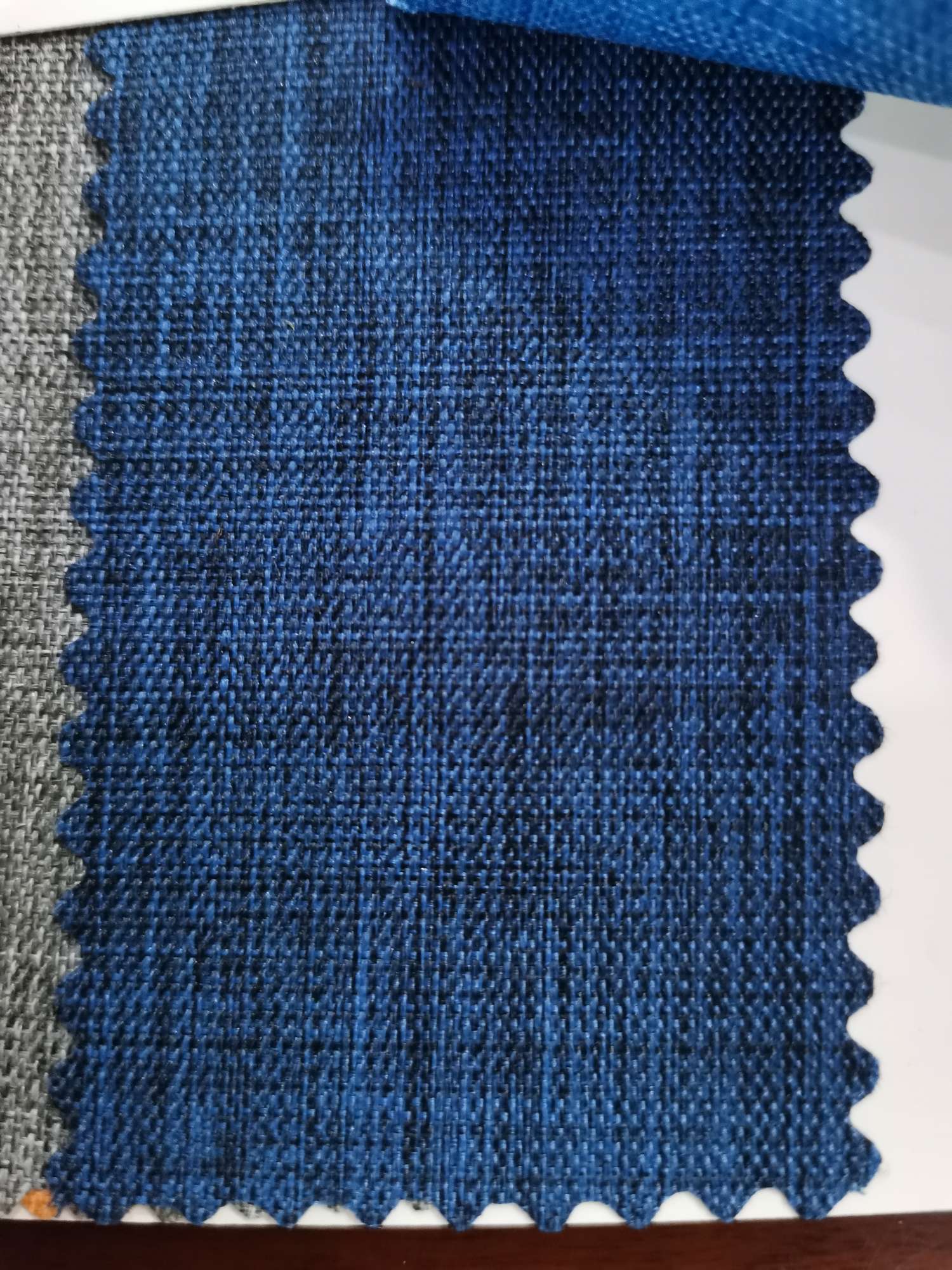 厂家直销爆款大量库存牛津布300D磨砂防水2