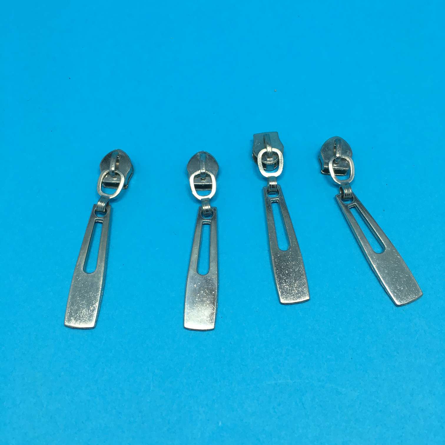 Nylon no. 5 fancy pull head thumbnail