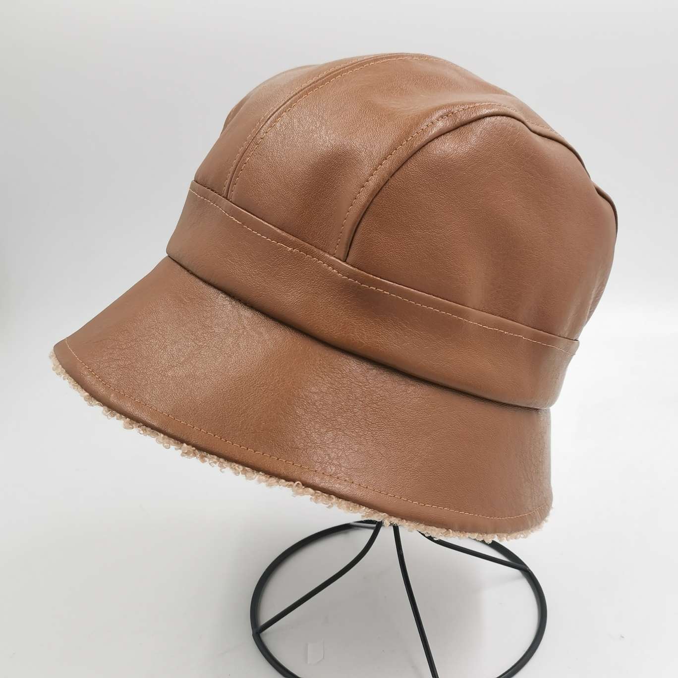 Han edition autumn winter new fund lamb wool adds skin to wear fisherman hat on both sides