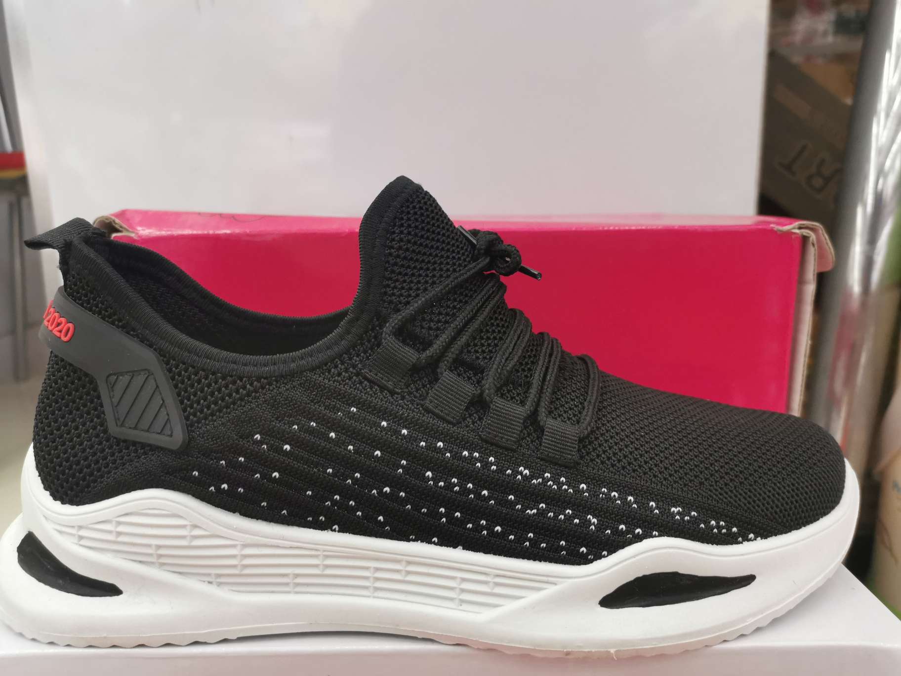 Casual shoes men 2020 low-top autumn sports black versatile, fashionable and simple lace-up simple sports shoes