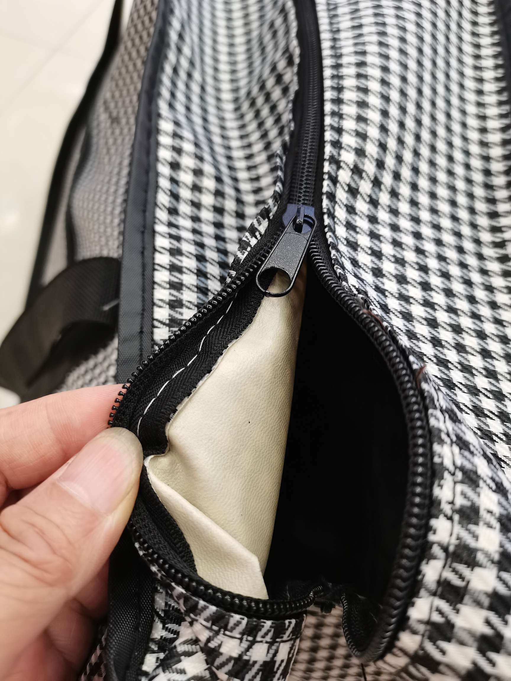 Oxford cloth bags, shopping bags, cotton leather bags, handbags Application Scenario