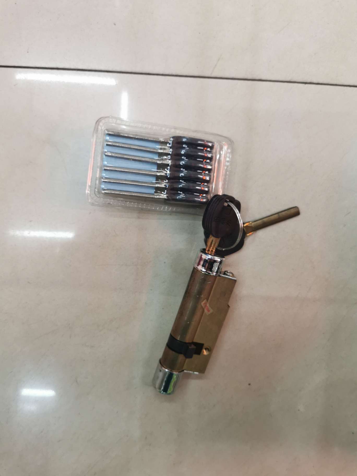 Type 11 116 anti-theft door lock core