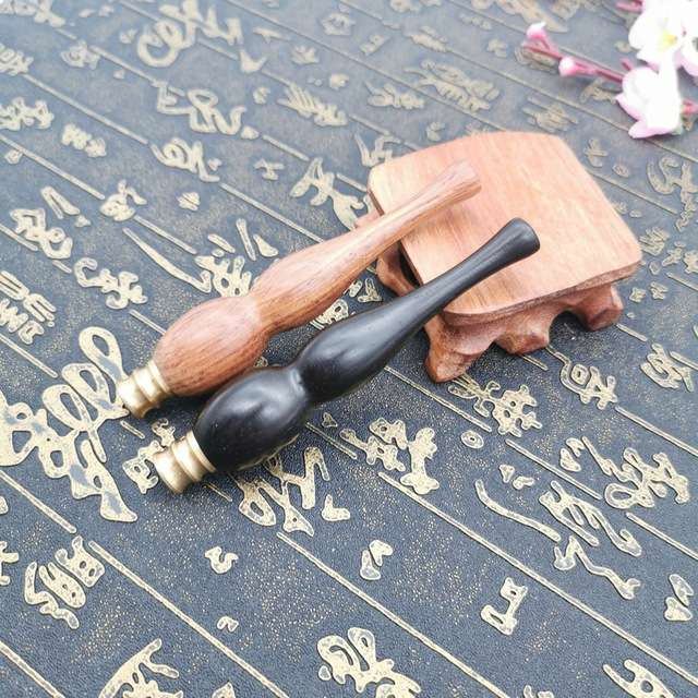 Factory direct sales of rosewood cigarette butts, filters, solid wood pipes, and rosewood filter cigarette POTS details Picture