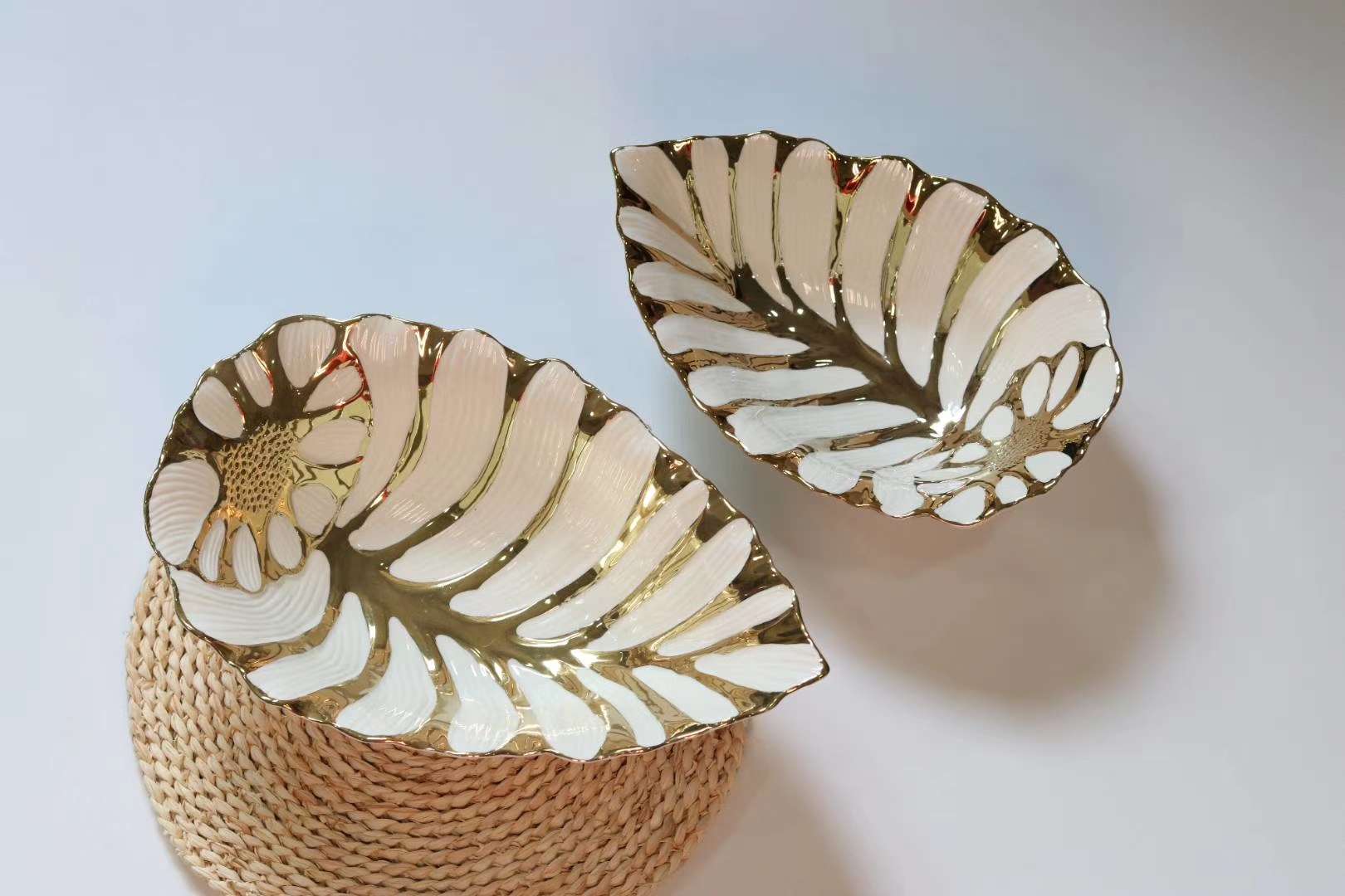 镀金水滴碗
