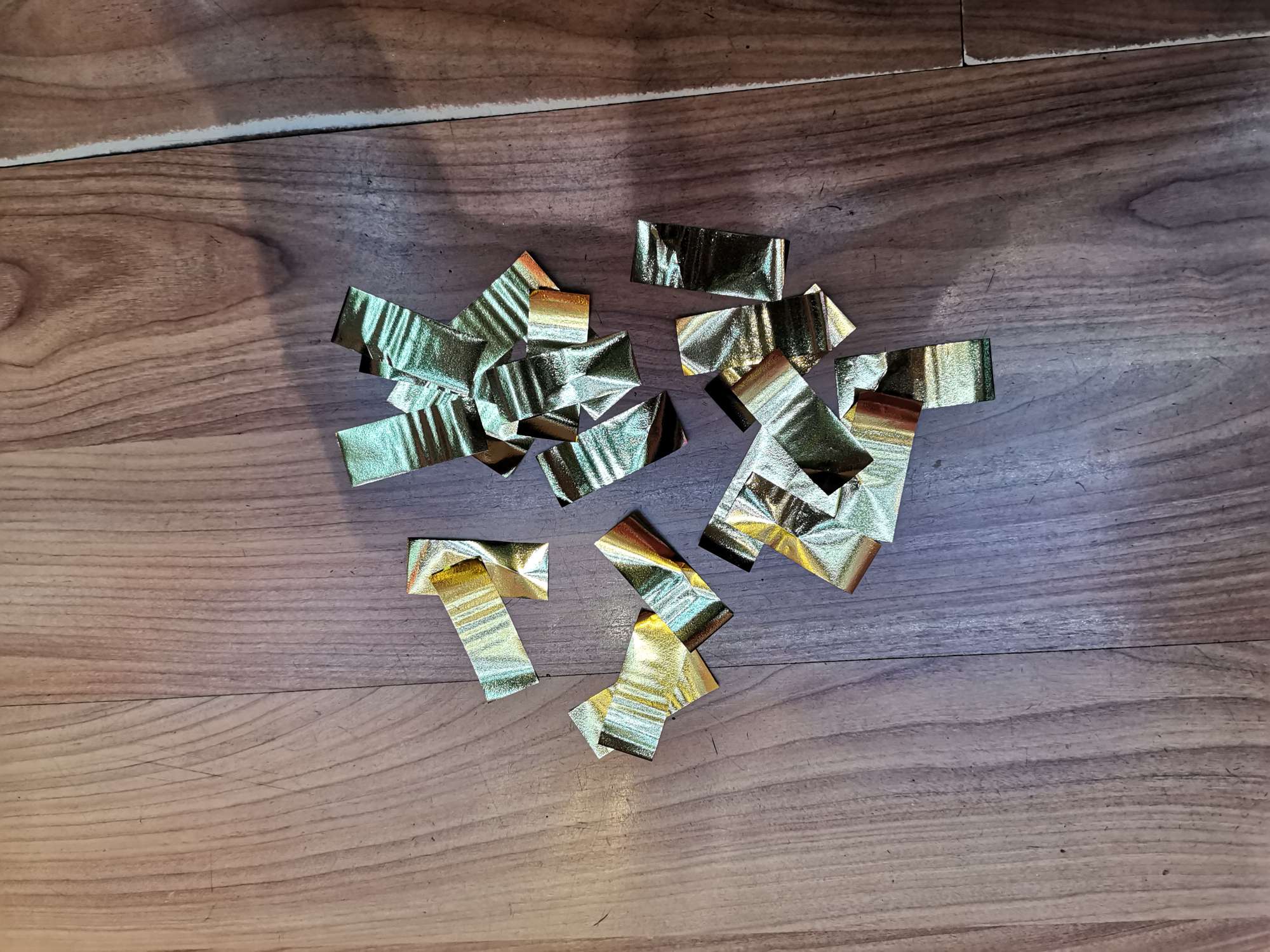 1.5*5CM金色方片产品图